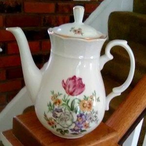 Europa Bouquet Coffee Server